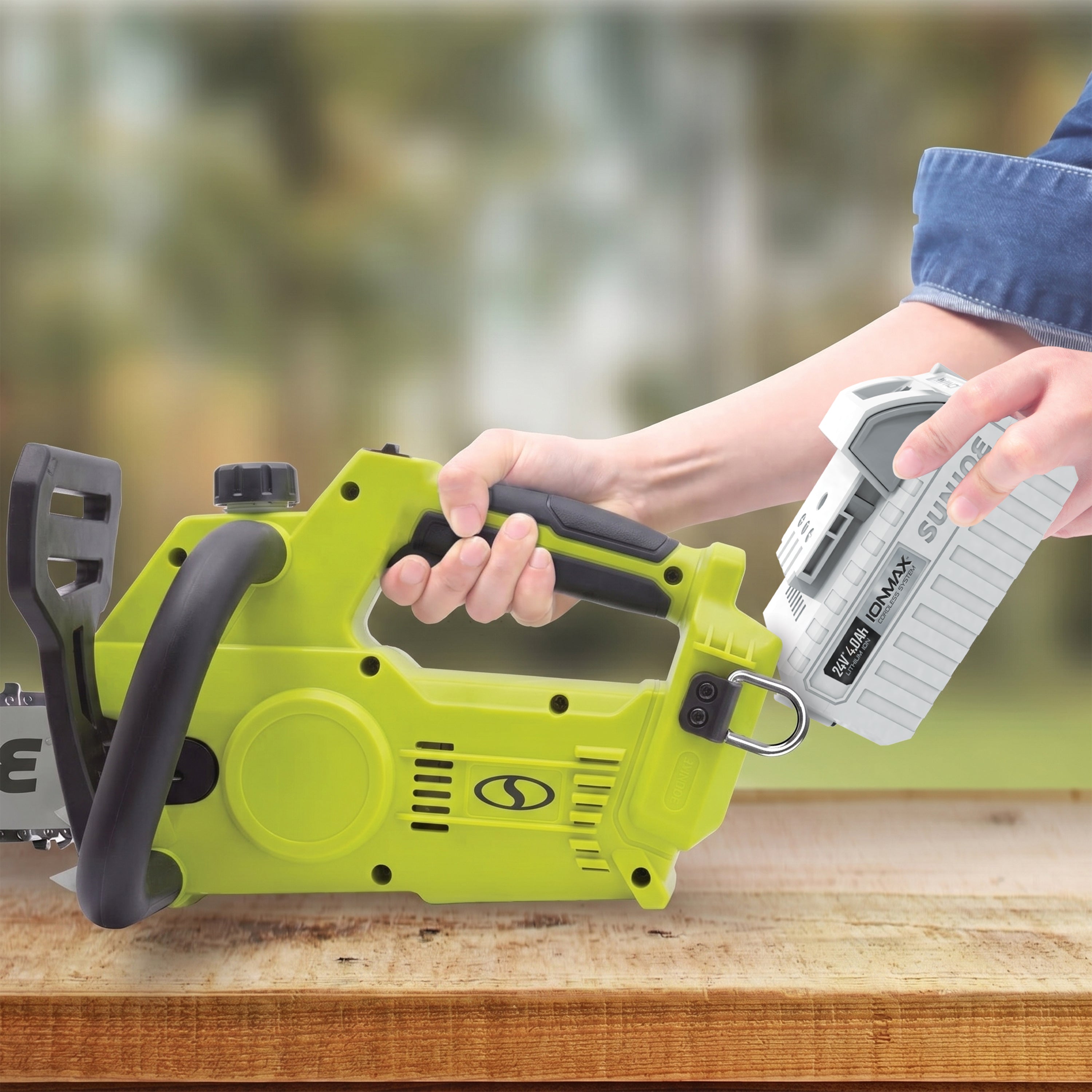 Sun Joe 24-Volt* IONMAX Cordless Self-Oiling Chain Saw Kit | 10-inch | Tool-Less Bar/Chain Tension | W/ 4.0-Ah Battery + Charger (Green)