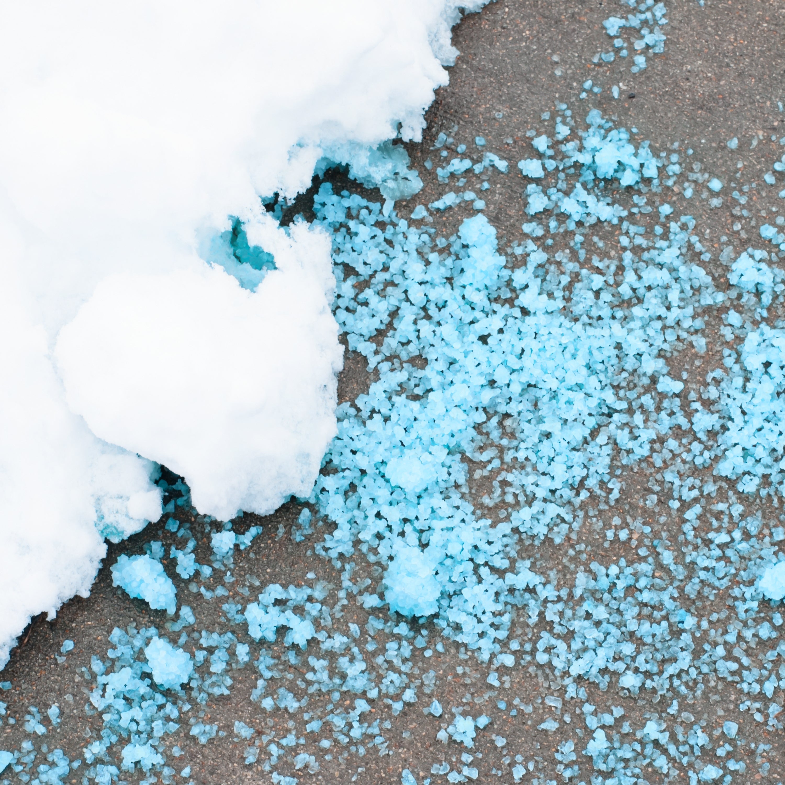Snow Joe MELT20ESB Calcium Chloride Ice Melt Blend | 20 Lbs.