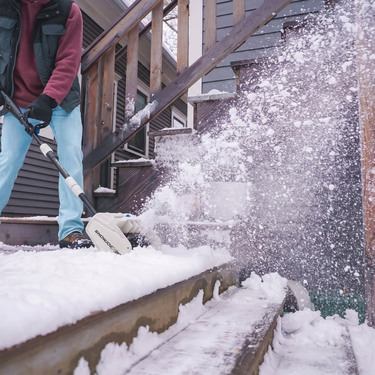 Snow Joe X20-SNOW-TV1 lifestyle image 9