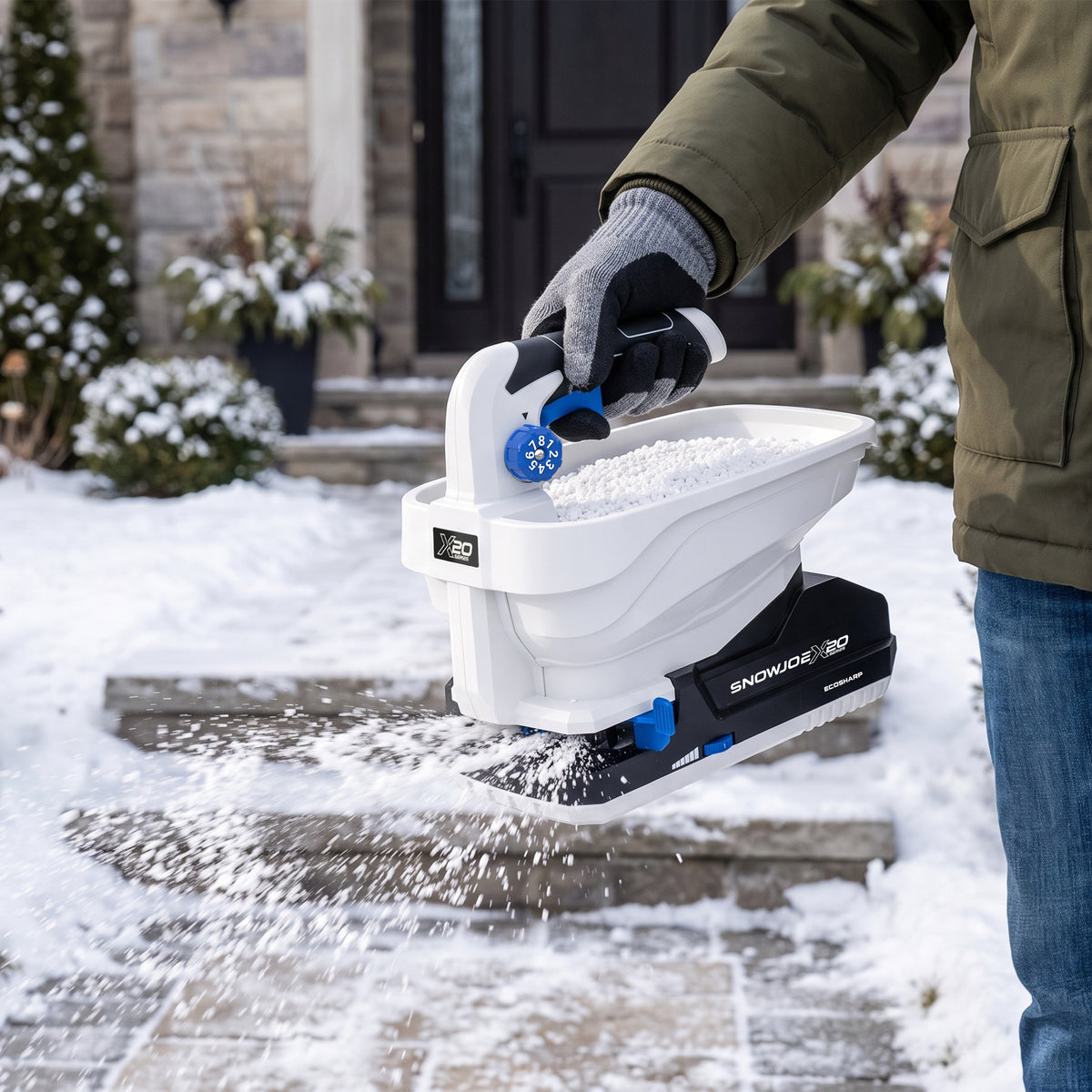 Snow Joe X20-SPRD-2A lifestyle image 6